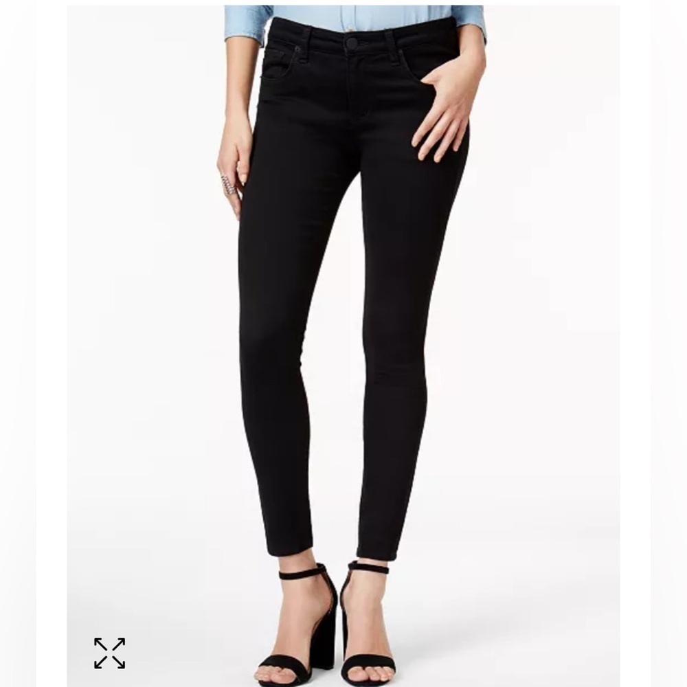 STS Blue Emma Ankle Mid Rise Black  Skinny Jeans Size 31. Style #EP048JB4SF-1 .